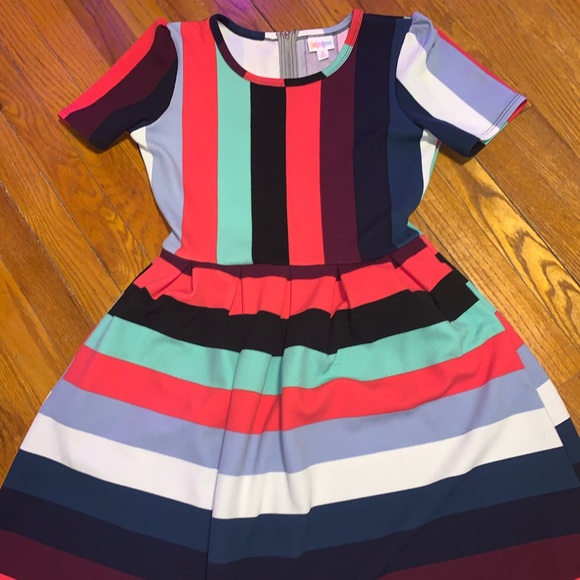LuLaRoe Dresses & Skirts - LuLaRoe Amelia style dress